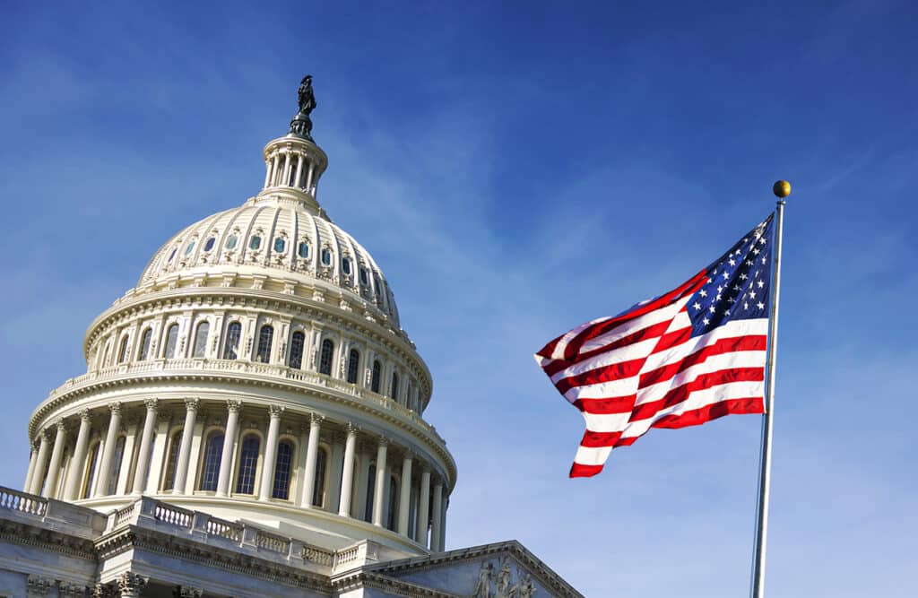 Senators reintroduce bill restoring R&D tax deductions